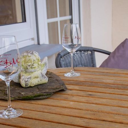 Ferienwohnung Weingut Kdm Креф Экстерьер фото