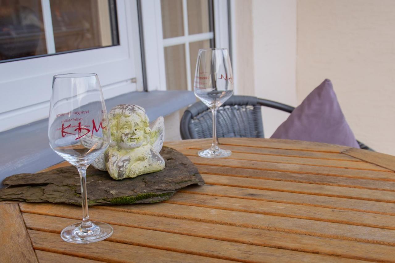 Ferienwohnung Weingut Kdm Креф Экстерьер фото
