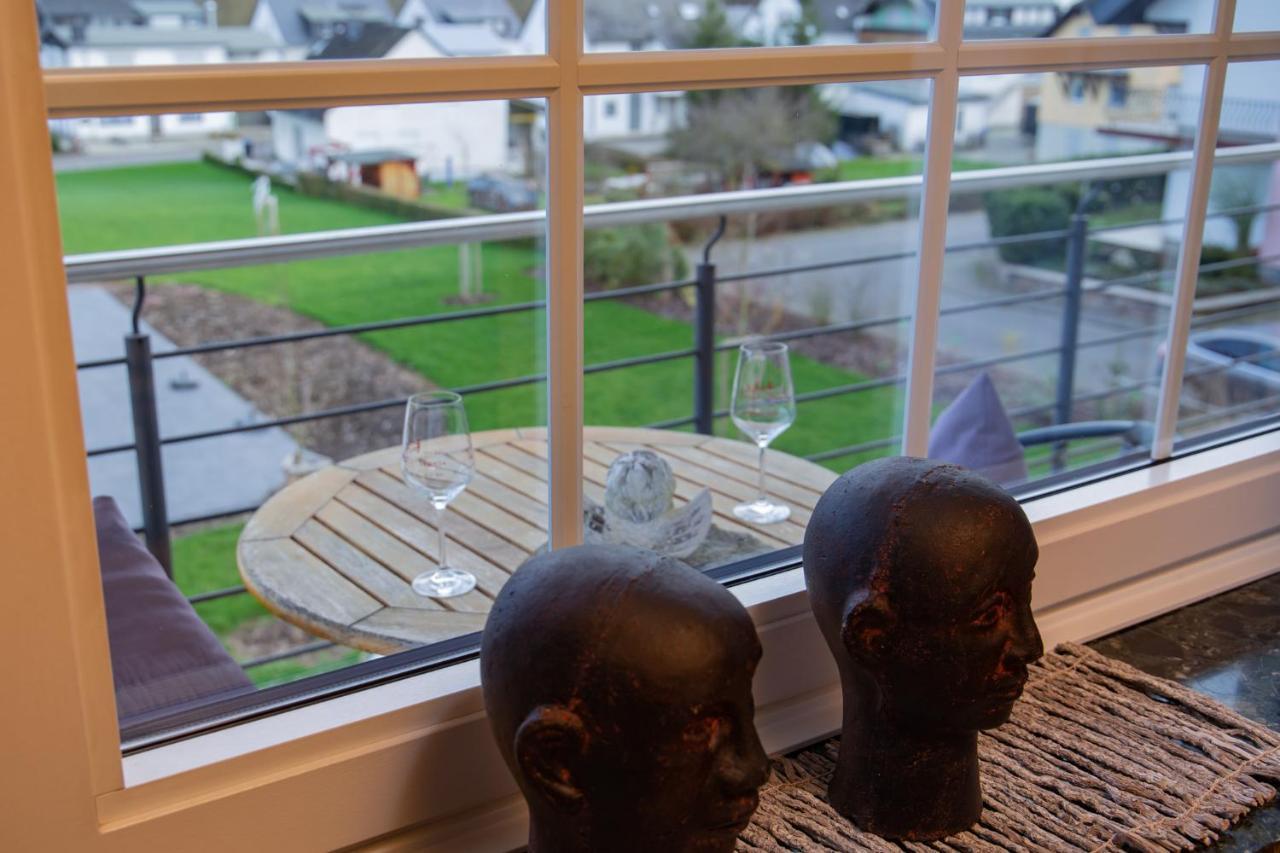 Ferienwohnung Weingut Kdm Креф Экстерьер фото