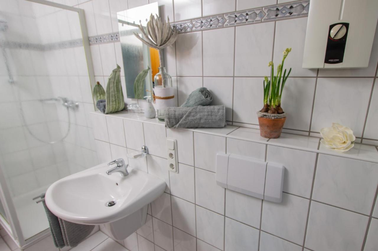 Ferienwohnung Weingut Kdm Креф Экстерьер фото