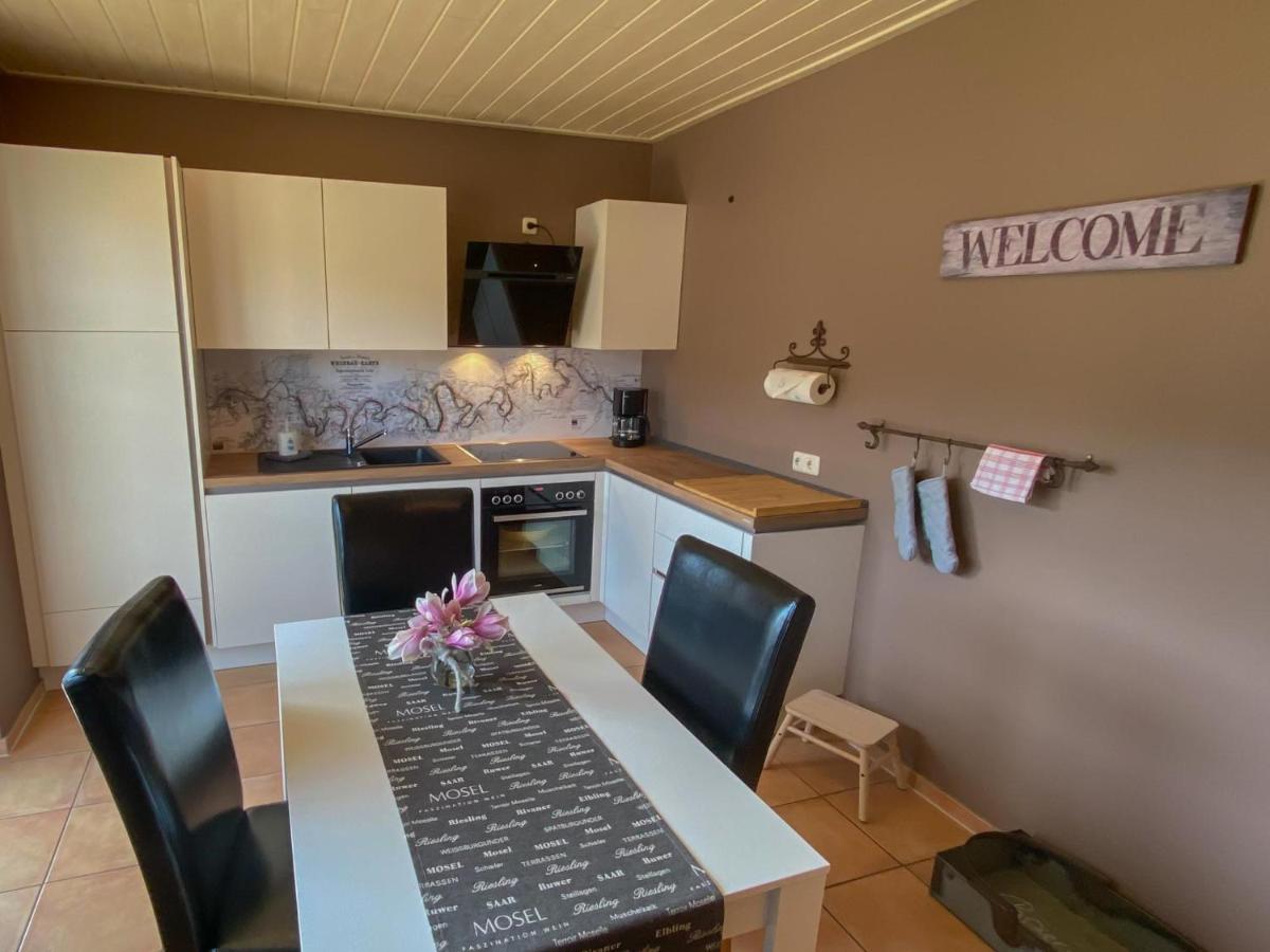 Ferienwohnung Weingut Kdm Креф Экстерьер фото